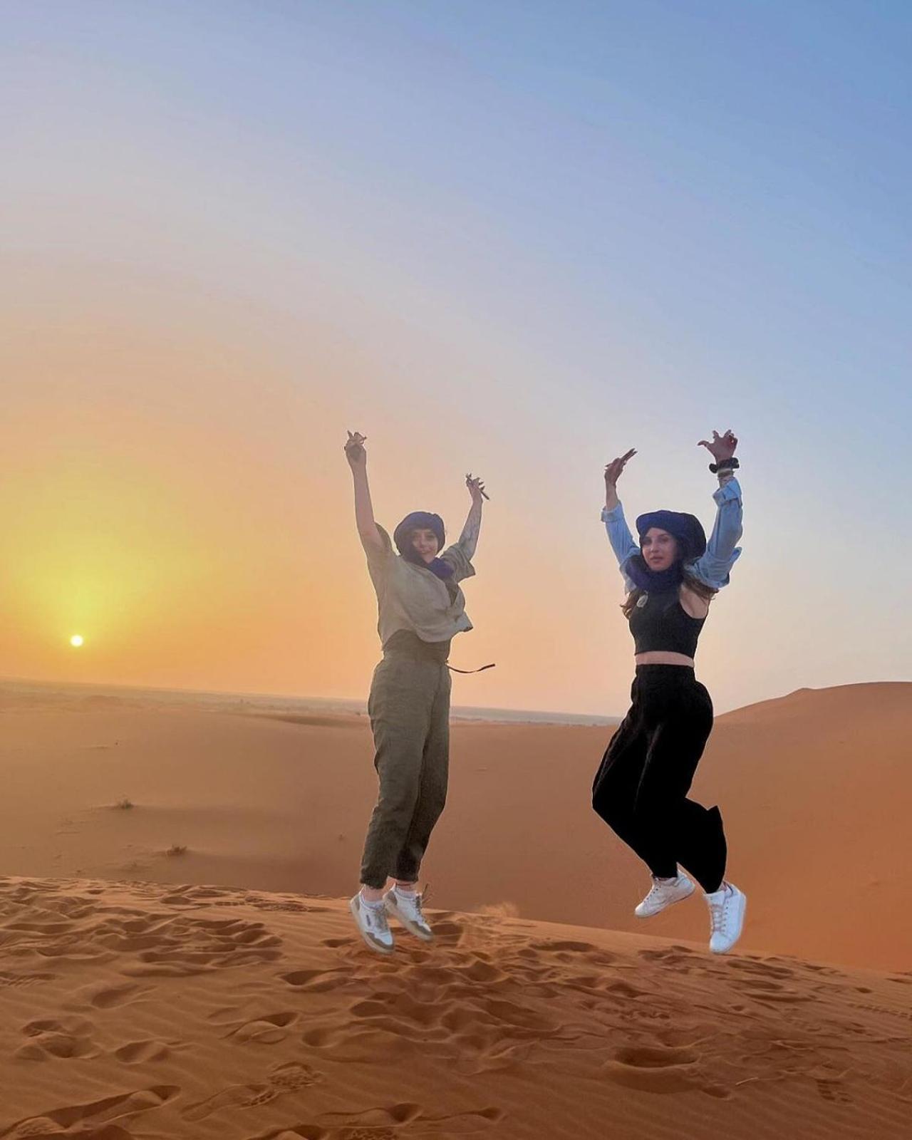 Zahra Luxury Desert Camp メルズーガ エクステリア 写真