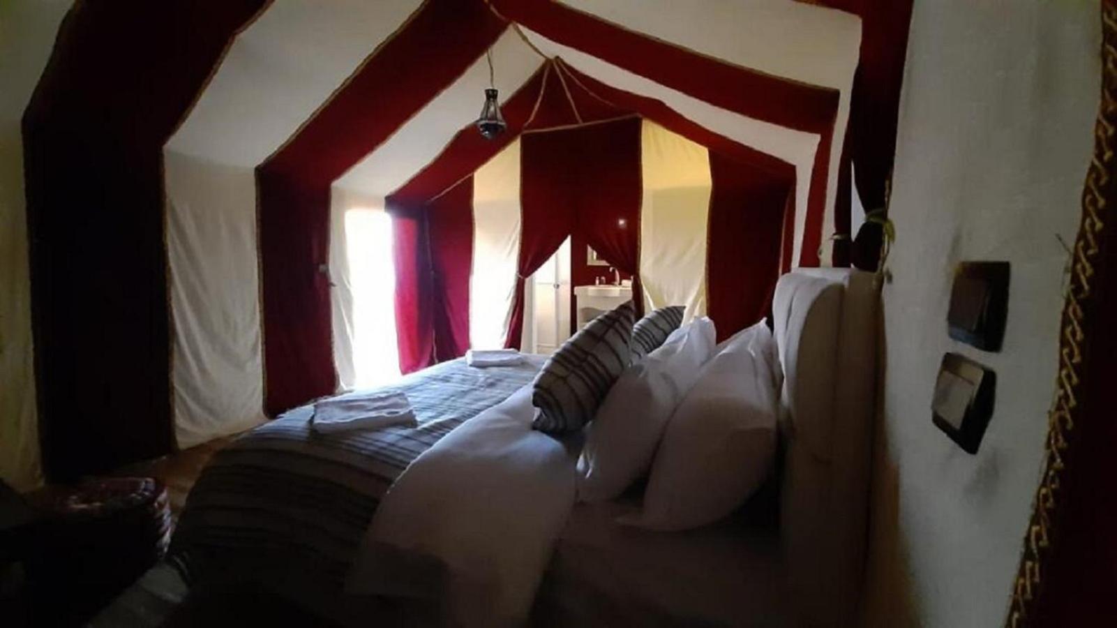 Zahra Luxury Desert Camp メルズーガ エクステリア 写真