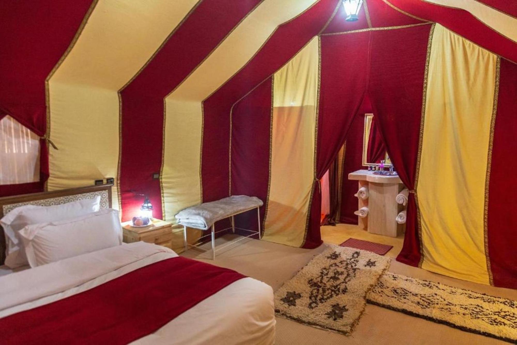 Zahra Luxury Desert Camp メルズーガ エクステリア 写真
